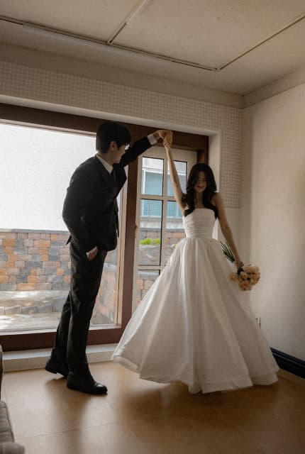 사뭇 대표 이미지 6